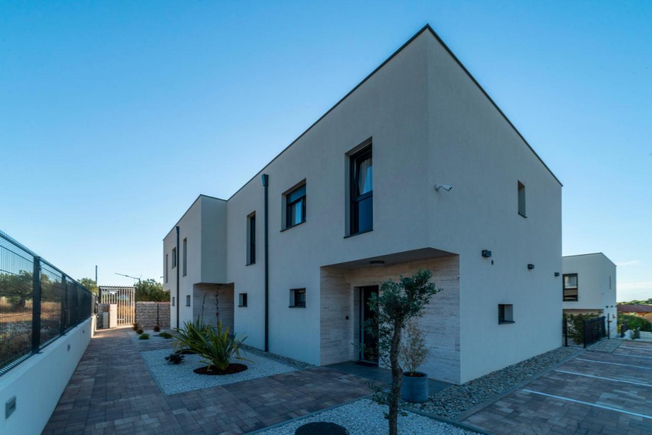 Pinna Residence - Supin Пула Екстер'єр фото